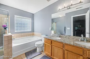 237 Georgetowne Dr, Clayton, NC 27520 - Photo 17