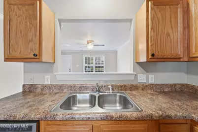 609 Streamwood Drive, Jacksonville, NC 28546 - Photo 13