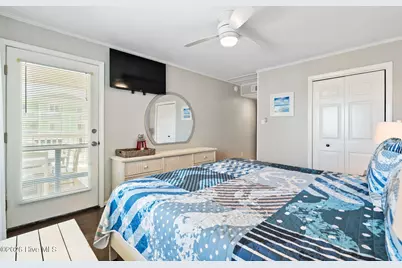 1068 Ocean Boulevard W # 9d, Holden Beach, NC 28462 - Photo 15