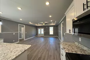 548 Hillman St, Warrenville, SC 29851 - Photo 11