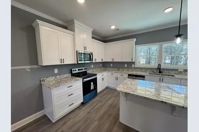 548 Hillman Street, Warrenville, SC 29851 - Photo 5