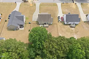 912 E Birchwood Dr, Nashville, NC 27856 - Photo 11