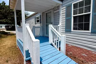 316 Fairview Dr, Emerald Isle, NC 28594 - Photo 17