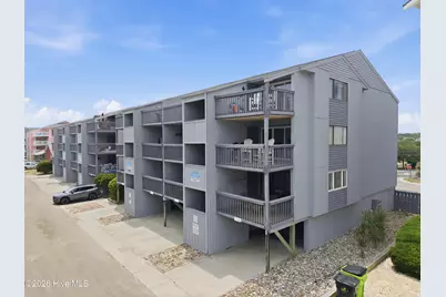 404 Carolina Beach Avenue S #B12, Carolina Beach, NC 28428 - Photo 3