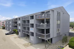 404 Carolina Beach Ave S, Carolina Beach, NC 28428 - Photo 3