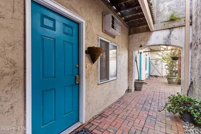 118 Dock Street #Apt 3, Wilmington, NC 28401 - Photo 9