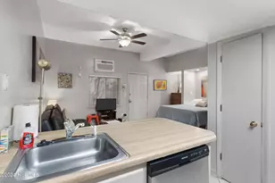 118 Dock St, Wilmington, NC 28401 - Photo 13