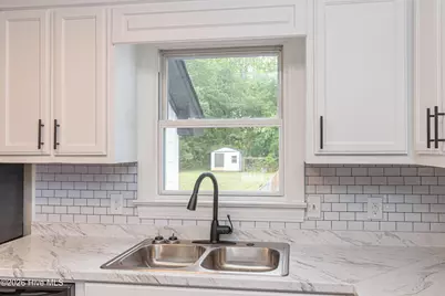 1866 Century Drive, Greenville, NC 27834 - Photo 17