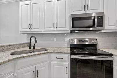 4915 Country Club Drive N, Wilson, NC 27896 - Photo 9