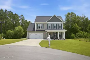 716 Bayboro Ct, Holly Ridge, NC 28445 - Photo 3