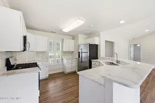 210 E Camp Kiro Rd, New Bern, NC 28560 - Photo 15