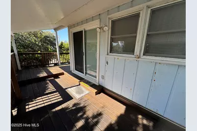 102 Lawrence Street, Emerald Isle, NC 28594 - Photo 5