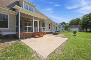 1256 Naples Dr, Greenville, NC 27858 - Photo 9