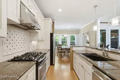 2118 Bay Colony Lane, Wilmington, NC 28405 - Photo 9