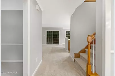 102 Huntington Court, Jacksonville, NC 28540 - Photo 5