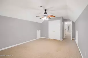 102 Huntington Ct, Jacksonville, NC 28540 - Photo 17