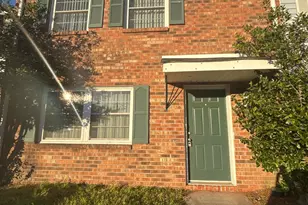 202 Myrtlewood Ct, Jacksonville, NC 28546 - Photo 1