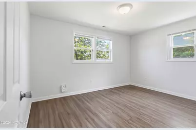 501 Henderson Drive, Jacksonville, NC 28540 - Photo 21