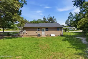 501 Henderson Dr, Jacksonville, NC 28540 - Photo 9