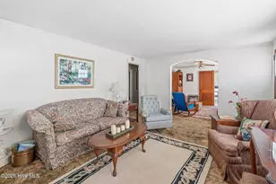 704 E Hamlet Ave, Hamlet, NC 28345 - Photo 5