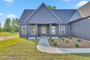 407 Wade Dr, Richlands, NC 28574 - Photo 5
