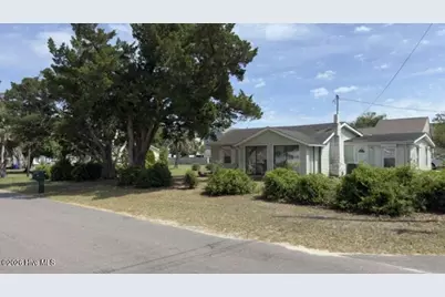 413 Spartanburg Avenue, Carolina Beach, NC 28428 - Photo 5