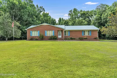 612 Parkertown Road, Hubert, NC 28539 - Photo 1