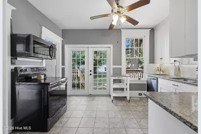 1014 W Main Street, Elizabeth City, NC 27909 - Photo 5