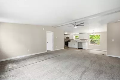 273 Lucilles Place, Burgaw, NC 28425 - Photo 7