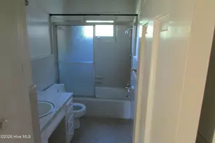1102 Isaac Weeks Rd, Clinton, NC 28328 - Photo 27
