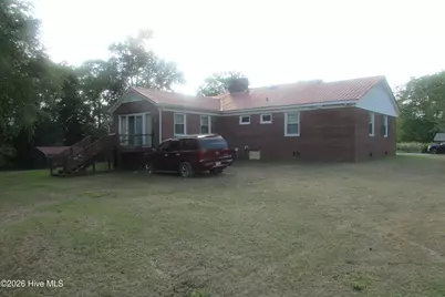 1102 Isaac Weeks Road, Clinton, NC 28328 - Photo 7