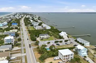 2306 Emerald Dr, Emerald Isle, NC 28594 - Photo 23