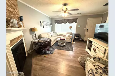 3820 E Vancroft Circle #I8, Winterville, NC 28590 - Photo 5
