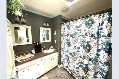 3820 E Vancroft Circle #I8, Winterville, NC 28590 - Photo 13
