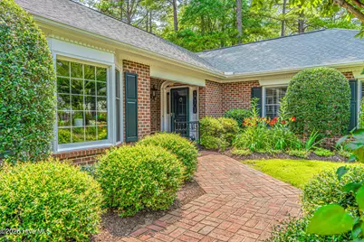 36 Courtney Place, Southern Pines, NC 28387 - Photo 3