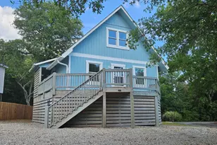 116 SW 22nd St, Oak Island, NC 28465 - Photo 3