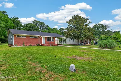 2527 Country Club Road, Jacksonville, NC 28546 - Photo 3