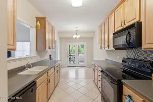 714 E Pipers Glen, Shallotte, NC 28470 - Photo 7
