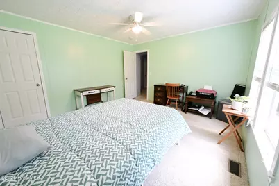 360 Mills Court, Jacksonville, NC 28540 - Photo 17