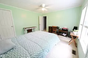 360 Mills Ct, Jacksonville, NC 28540 - Photo 17