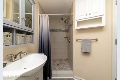 803 Maple Street, Elizabeth City, NC 27909 - Photo 33