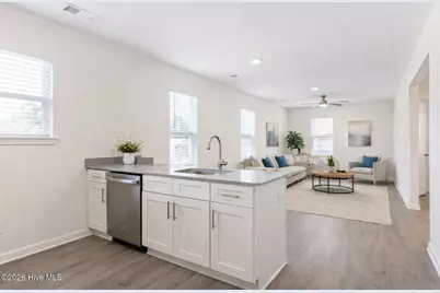 710 Taylor Street #D, Wilmington, NC 28401 - Photo 3