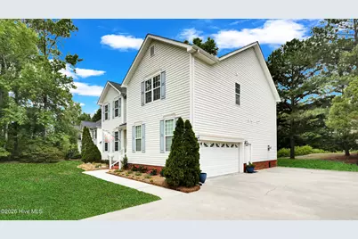 3605 E Baywood Lane E, Greenville, NC 27834 - Photo 3