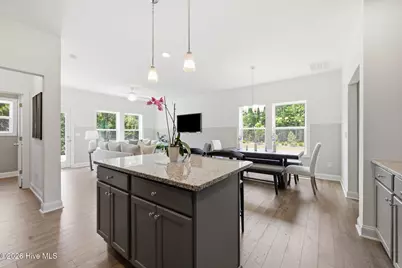 404 Barrington Row Avenue, Zebulon, NC 27597 - Photo 11
