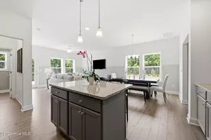 404 Barrington Row Ave, Zebulon, NC 27597 - Photo 11