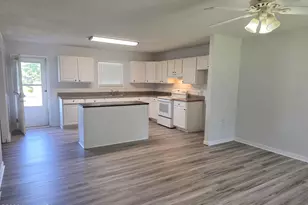 303 Olive Branch Blvd, Grifton, NC 28530 - Photo 3