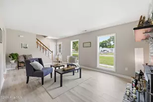 105 Woodside Ct, Jacksonville, NC 28546 - Photo 5