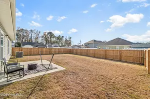 1003 Manhatten Ct, Richlands, NC 28574 - Photo 17