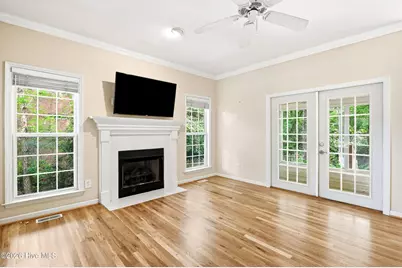 6006 Forest Creek Circle, Wilmington, NC 28403 - Photo 13