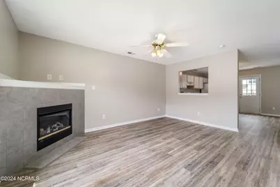 103 Pinegrove Court, Jacksonville, NC 28546 - Photo 3